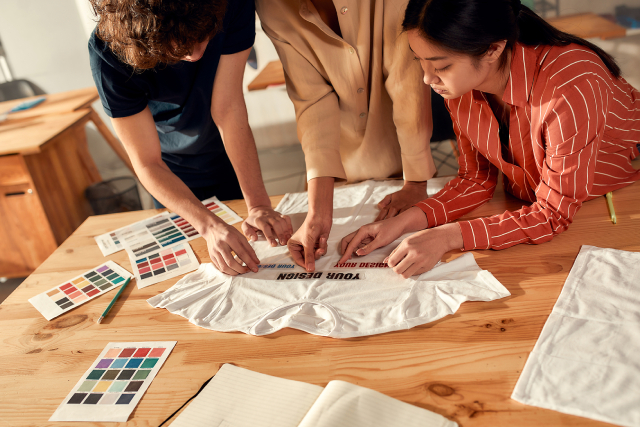 9 Reasons To Love DTG Printing For Custom Apparel