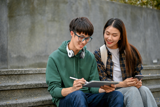 2026 Class T-Shirt Trends Design: What's Hot For Schools